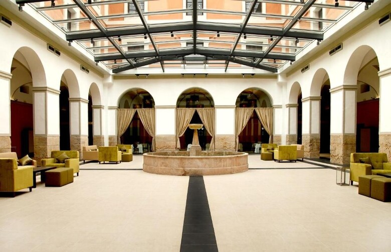 Hotel Spa Martin El Humano