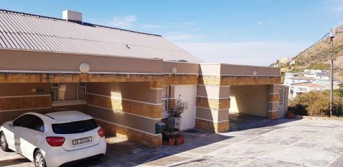Hostal Beach View Guest House