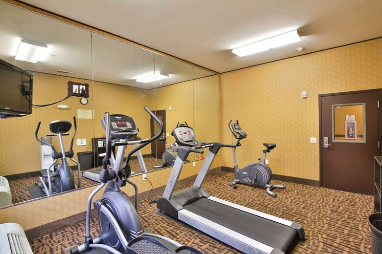 Hotel Sleep Inn & Suites University