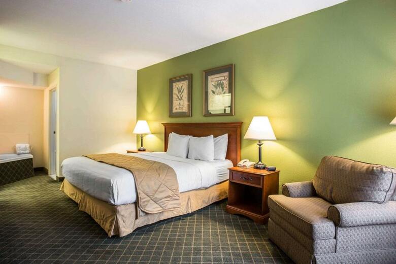 Hotel Clarion Inn & Suites Aiken