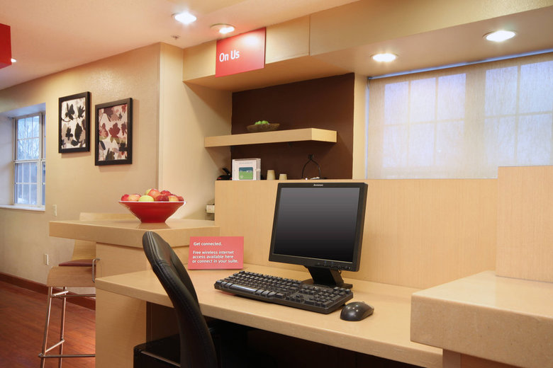 Hotel Towneplace Suites Albany Suny