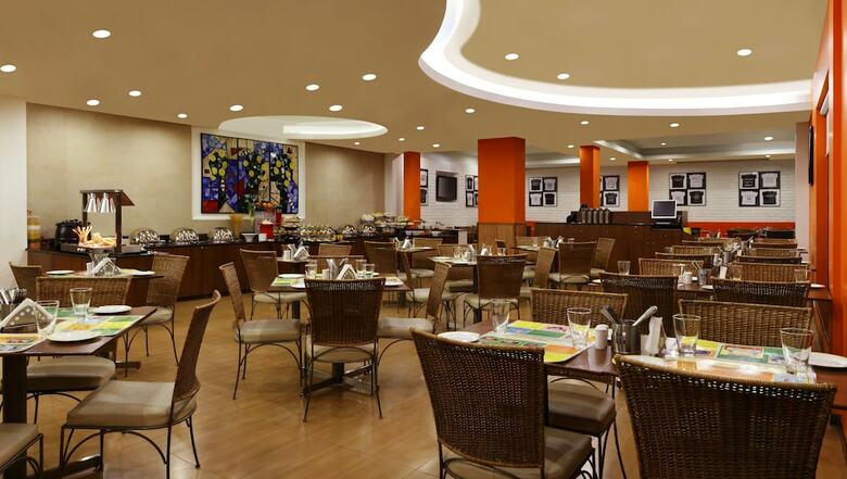 Lemon Tree Hotel, Ahmedabad