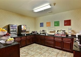Hotel Comfort Suites Appleton Airport