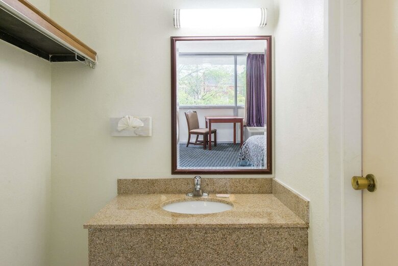 Hotel Days Inn Arlington Pentagon