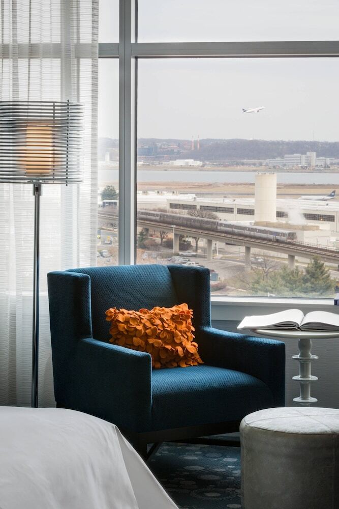 Renaissance Arlington Capital View Hotel April2011