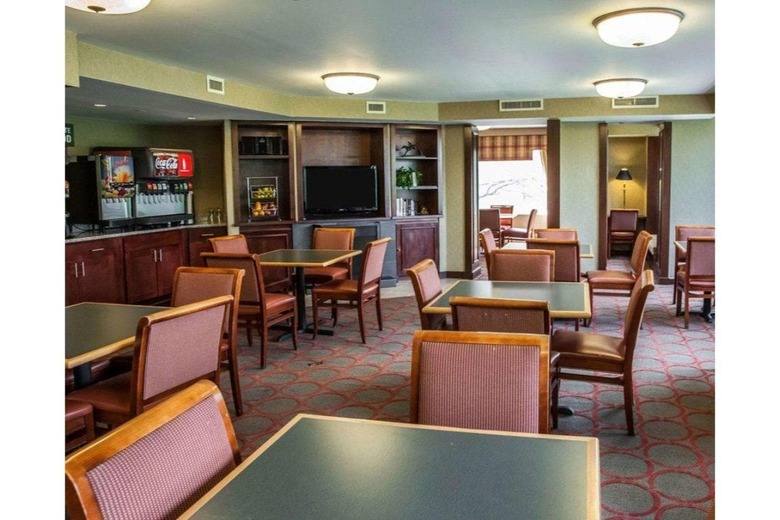 Hotel The Virginian Suites An Ascend
