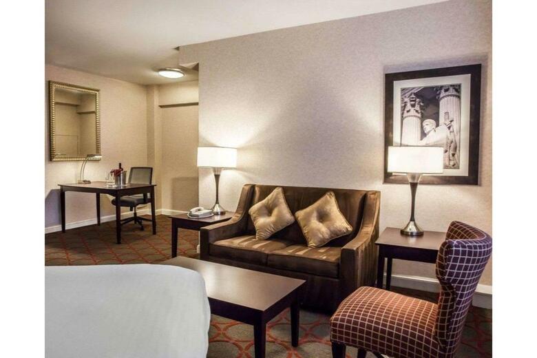 Hotel The Virginian Suites An Ascend