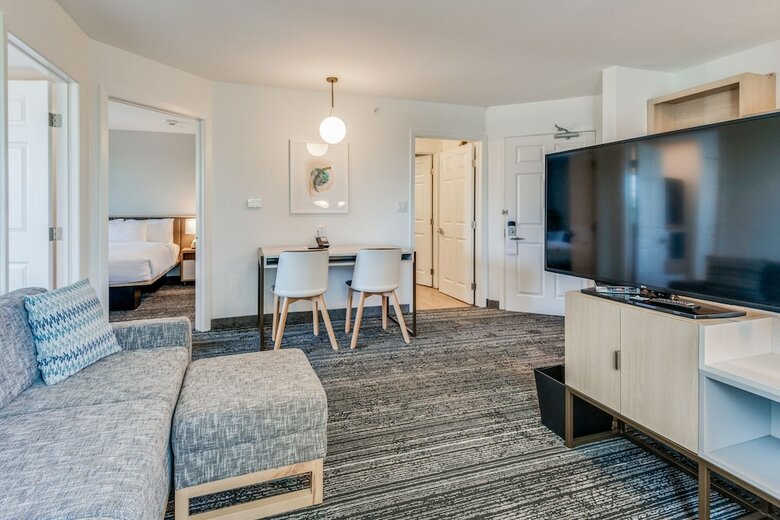 Hotel Towneplace Suites Arlington Near Six Flags