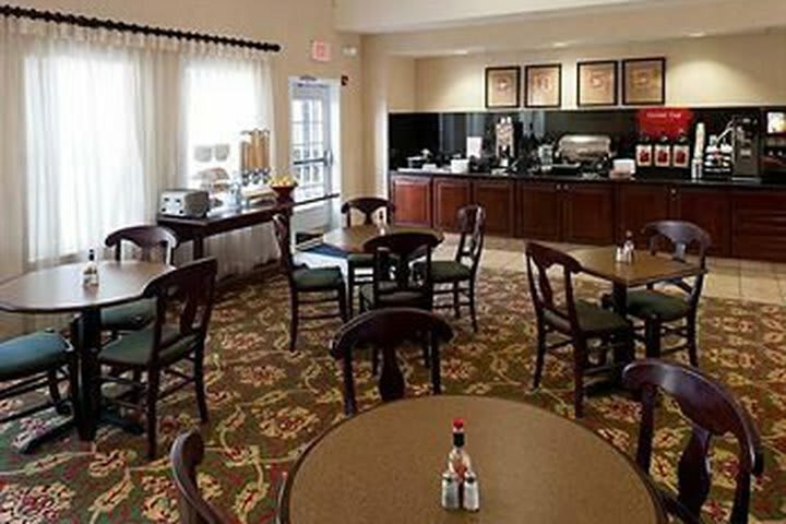 Hotel Towneplace Suites Arlington Near Six Flags