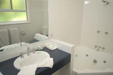 Hotel Best Western  Moore Park Inn