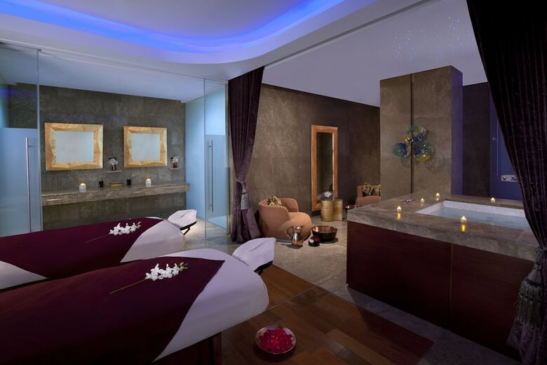 Hotel Jumeirah At Etihad Towers Residences