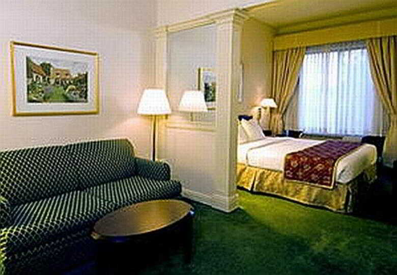Hotel Springhill Suites By Marriott Austin South
