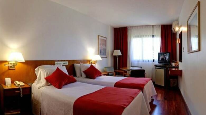 Hotel Balmoral Plaza