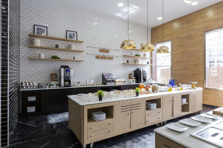 Hotel Holiday Inn Madrid � Las Tablas