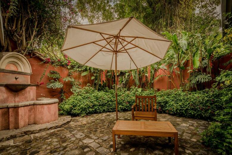 Porta Hotel Antigua