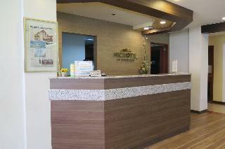 Hotel Microtel Inn Sto Tomas Batangas