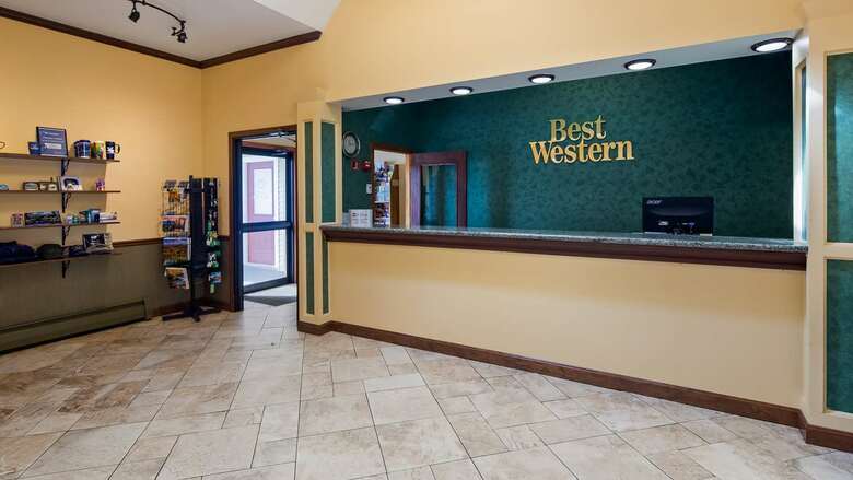 Hotel Best Western Plus New Englander Motor Inn