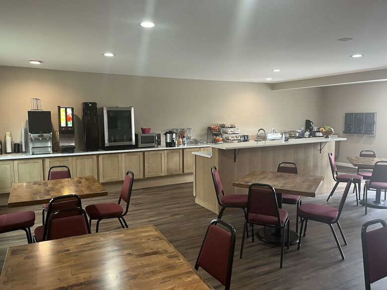 Hotel Best Western Plus New Englander Motor Inn