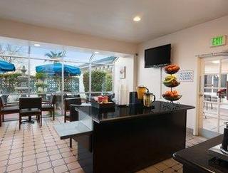 Hotel Travelodge Bakersfield