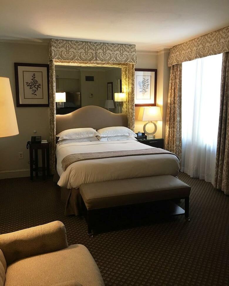 The Eliot Hotel