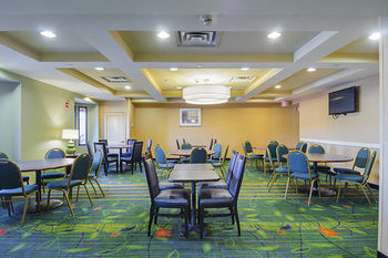 Hotel Fairfield Inn & Suites Boston North