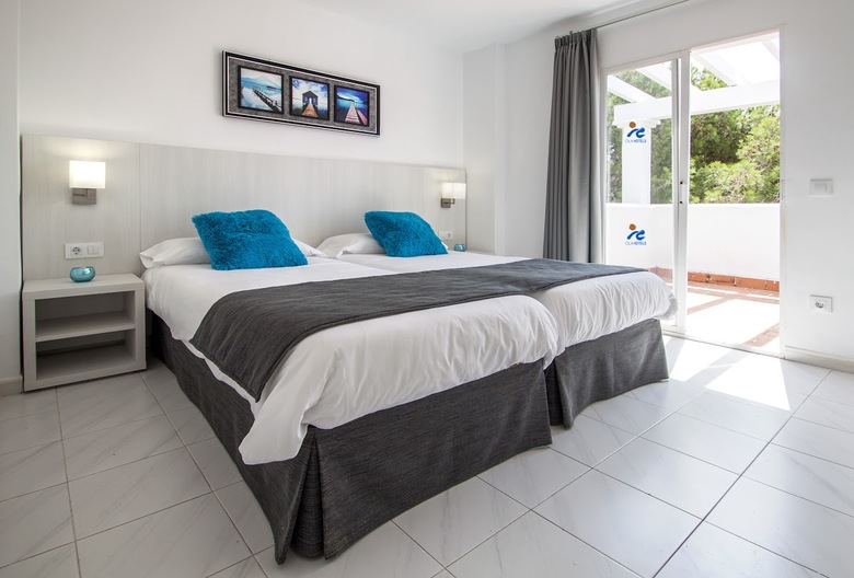 Apartamentos Apts. Es Ravells Dor