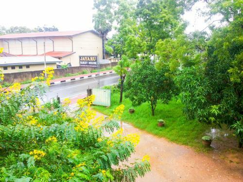 Hostal Jayaru Guest House