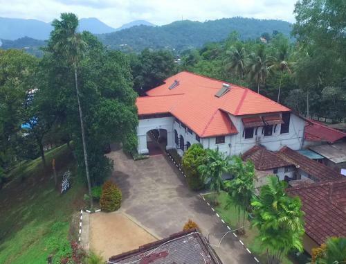 Hotel Ratnapura Rest House