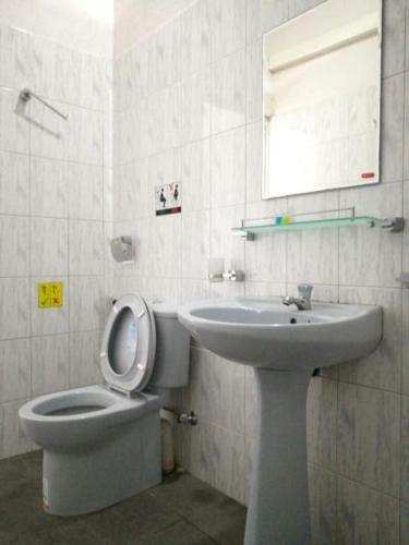 Hostal Thilini Tour Inn