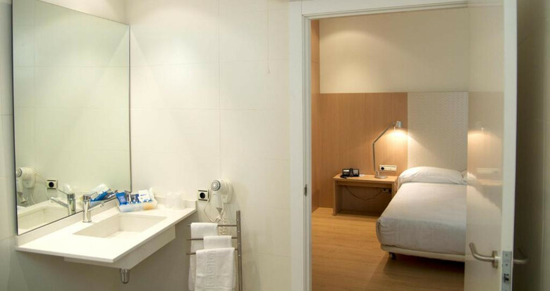 Hotel Checkin Valencia Ciscar