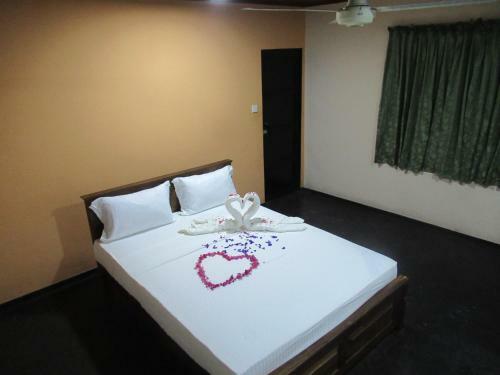 Hostal Kalamatiya Bird Sanctuary