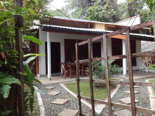 Posada Dandeniya Holiday Inn