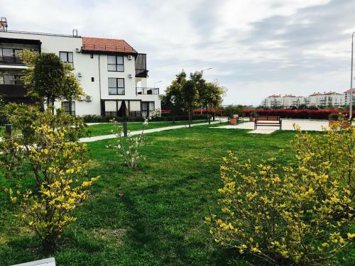 Apartment Imeretinskiy