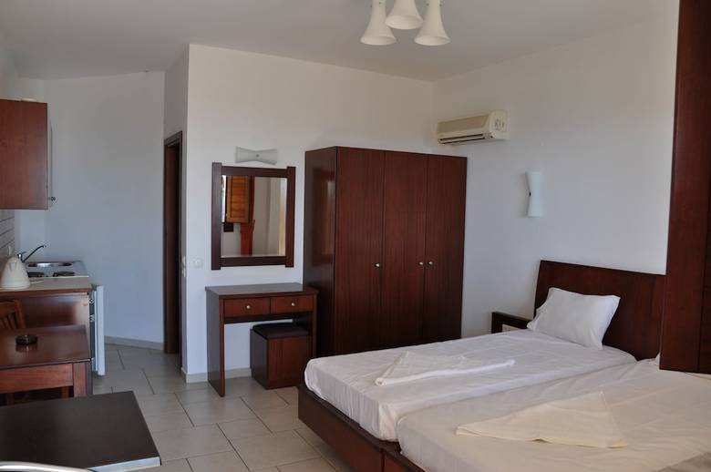 Hotel Studios Marianthi