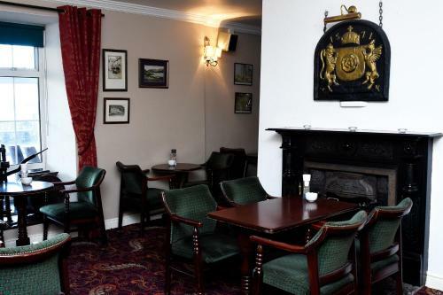 Lodge At Leenane Hotel