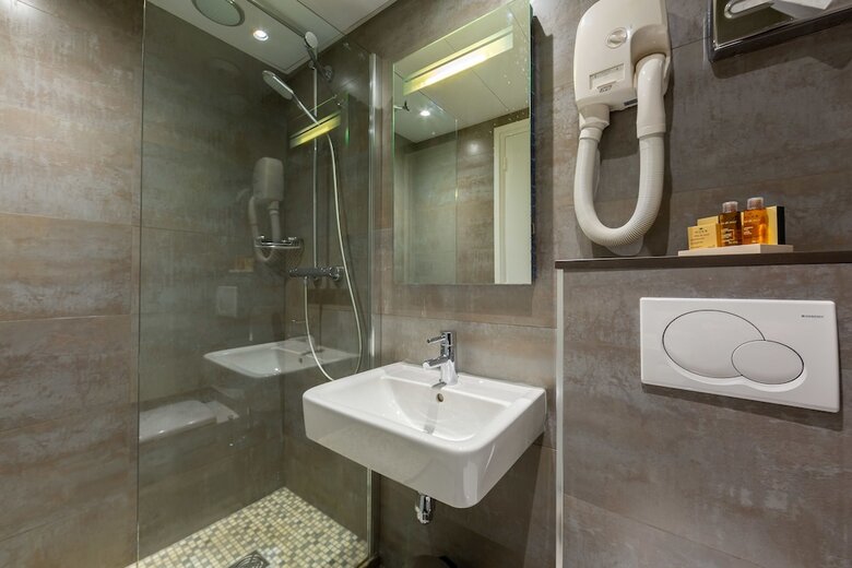 Hotel Logis H�tel 15 Montparnasse