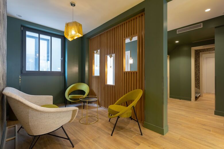 Hotel Logis H�tel 15 Montparnasse
