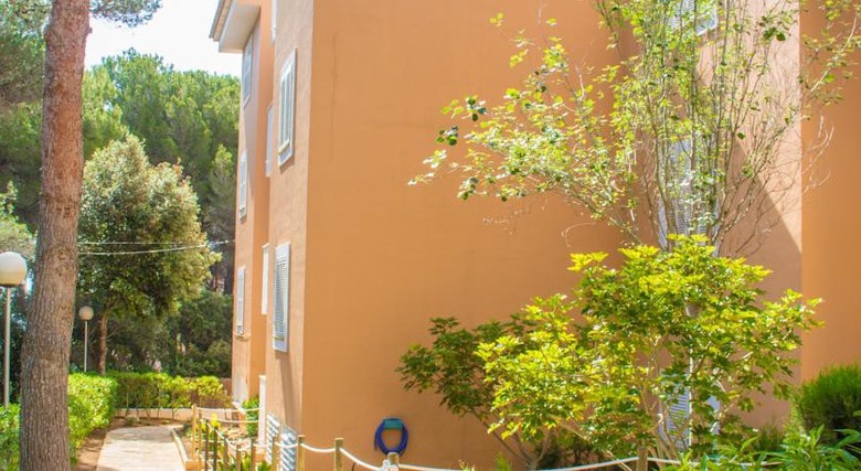 Apartamentos Canyamel Garden