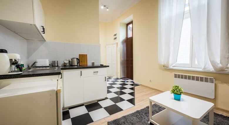 Heaven Eleven Apartments - Old Town