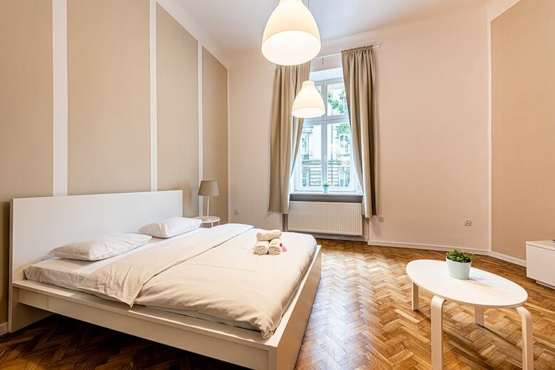 Heaven Eleven Apartments - Old Town