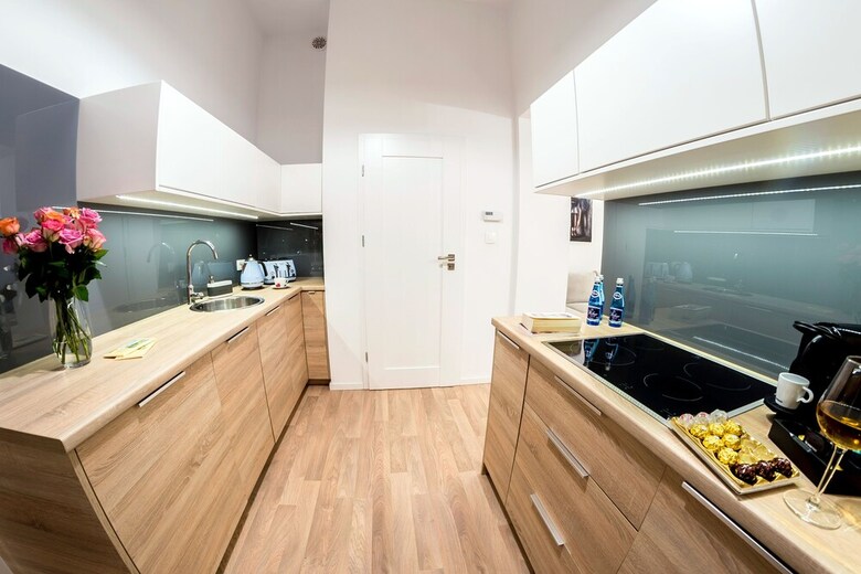 Nook Nook Apartments Dietla 66