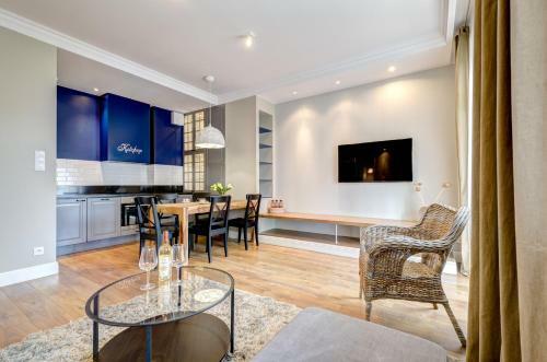 Dom & House - Apartments Neptun Park Premium