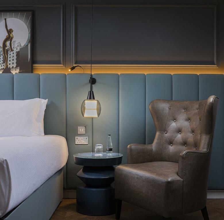 Hotel Queens