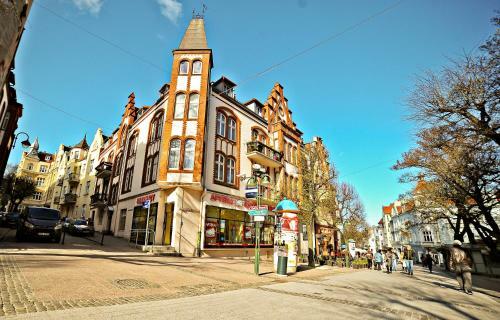 Red Apartment Czy?ewskiego