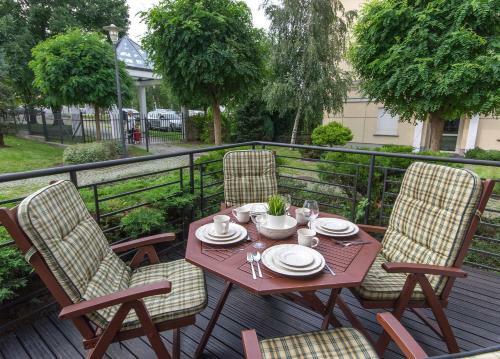 Noclegisopot - Apartament Holiday