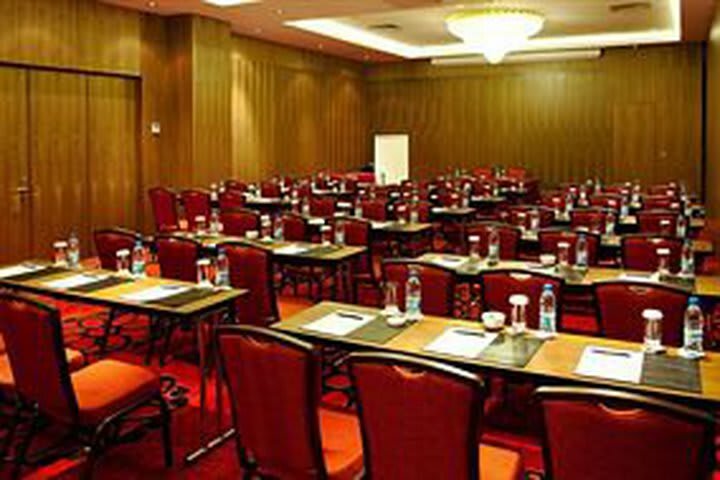 Hotel Crowne Plaza Istanbul Harbiye