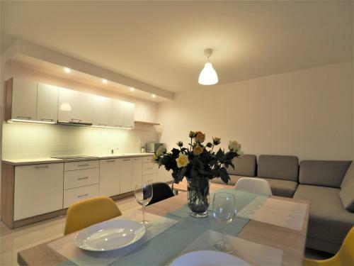 Vip Apartamenty Folk Residence