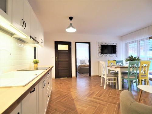 Vip Apartamenty Folk Residence