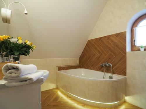 Vip Apartamenty Folk Residence