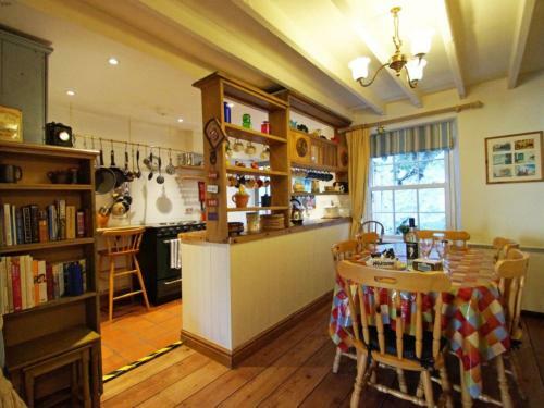 Holiday Home Uwch Y Dyfi